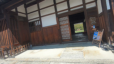 gx012431.mp4_snapshot_01.37_thumb.jpg