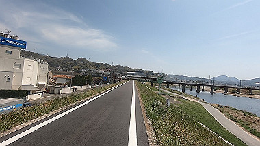 gx012453.mp4_snapshot_00.06_thumb.jpg