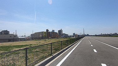 gx012471.mp4_snapshot_00.03_thumb.jpg