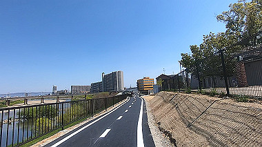 gx012478.mp4_snapshot_00.18_thumb.jpg