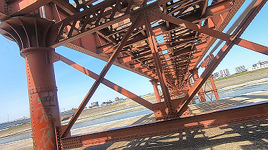gx012482.mp4_snapshot_00.30_thumb.jpg