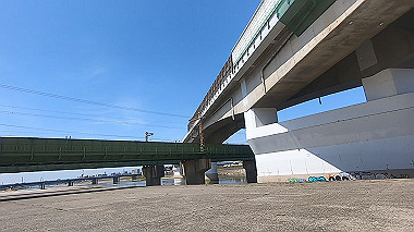 gx012483.mp4_snapshot_00.14_thumb.jpg