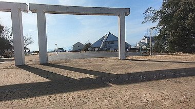 gx012532.mp4_snapshot_00.24_thumb.jpg