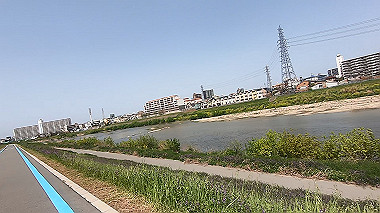 gx012545.mp4_snapshot_00.10_thumb.jpg