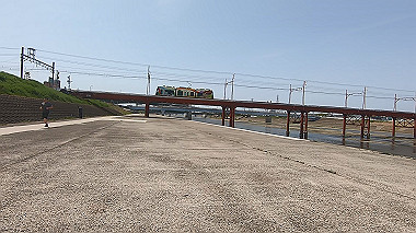 gx012548.mp4_snapshot_00.14_thumb.jpg