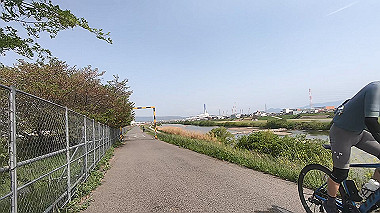 gx012565.mp4_snapshot_00.28_thumb.jpg