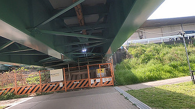 gx012878.mp4_snapshot_00.35_thumb.jpg