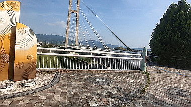 gx012881.mp4_snapshot_00.21_thumb.jpg