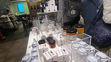 gx012960.mp4_snapshot_00.17_thumb.jpg