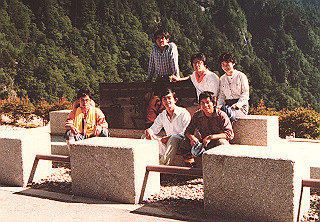 19830810_106_thumb.jpg