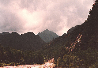 19830810_111_thumb.jpg
