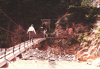19830810_116_thumb.jpg