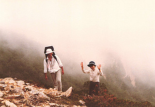 19830811_102_thumb.jpg