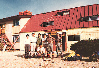 19830812_101_thumb.jpg