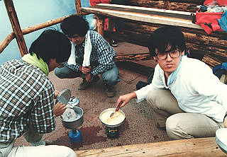 198608_028_thumb.jpg