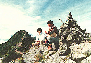 198608_051_thumb.jpg
