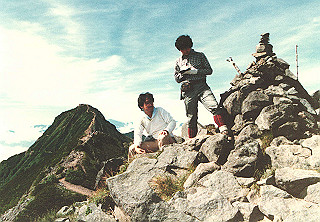 198608_054_thumb.jpg
