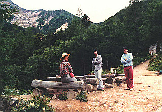 198608_077_thumb.jpg