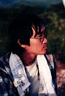 199408_014_thumb.jpg