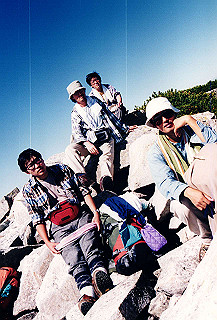 199408_081_thumb.jpg