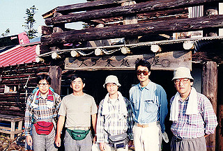 199408_104_thumb.jpg