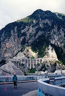 199408_218_thumb.jpg