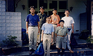 199608-023_thumb.jpg