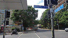 pb010940_thumb.jpg