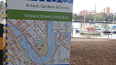 pb011055_thumb.jpg