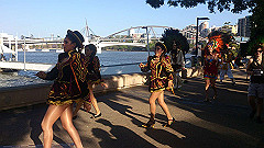 dsc_0195_thumb.jpg