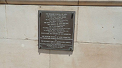 pb021373_thumb.jpg