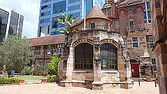 pb021428_thumb.jpg