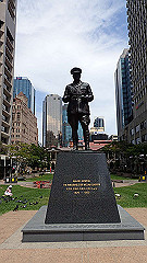pb021487_thumb.jpg