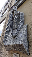 pb021495_thumb.jpg