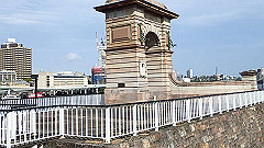 pb021538_thumb.jpg