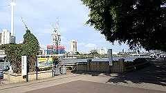 pb021559_thumb.jpg