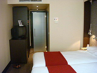dsc00558_thumb.jpg