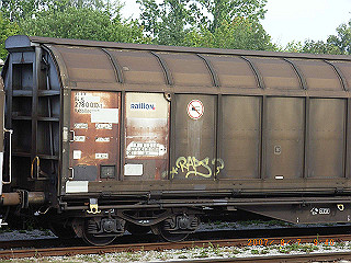 rimg1323_thumb.jpg
