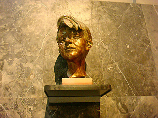 dsc02448_thumb.jpg
