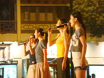200908260306_thumb.jpg