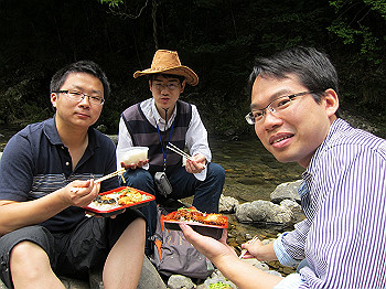 ri000064_thumb.jpg