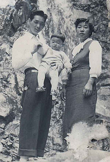 19570000002_thumb.jpg