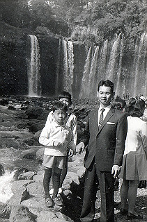 1966-1977_024_thumb.jpg