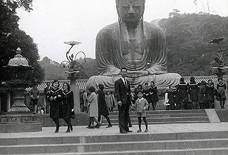 1966-1977_027_thumb.jpg