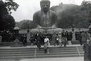 1966-1977_028_thumb.jpg