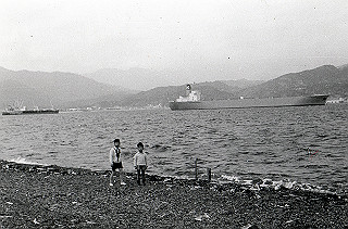 1966-1977_040_thumb.jpg