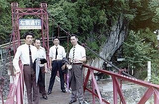 1966-1977_077_thumb.jpg