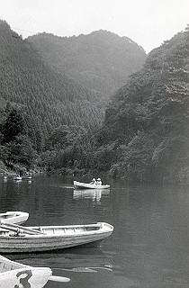 1966-1977_084_thumb.jpg