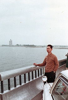 1966-1977_128_thumb.jpg