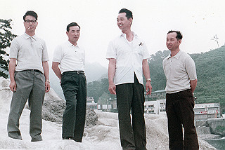 1966-1977_130_thumb.jpg